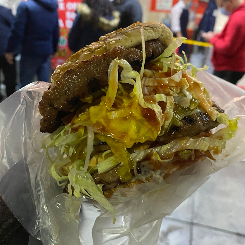 Hamburguesas al Carbón Torreón, la leyenda al norte de la Ciudad