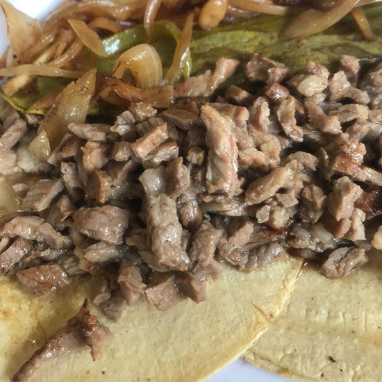 Los Gallos, carnitas, tacos, cochinita y antojitos mexicanos en CDMX