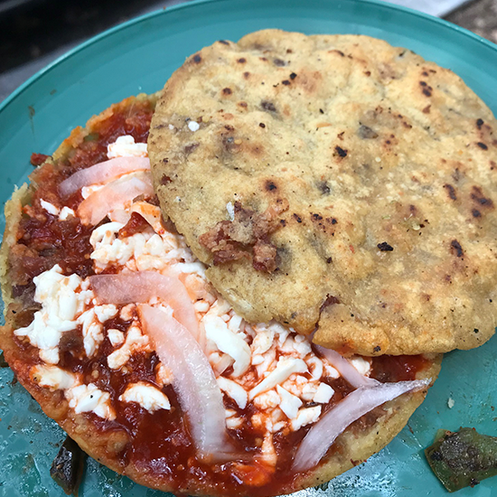 Sopes de la Álamos, antojitos y garnachas en la Álamos