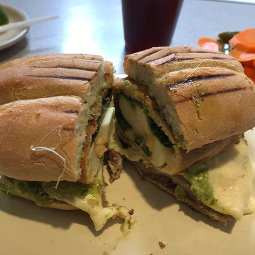 Tortería Royalty, tortas tradicionales en Polanco desde 1959