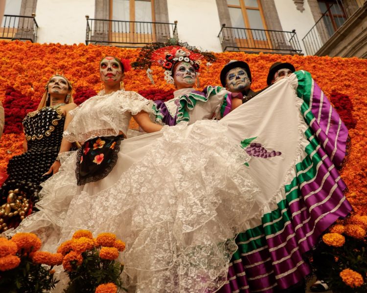 ¡Celebra la Vida y la Muerte en la Ciudad de México! Eventos Imperdibles del Día de Muertos 2024