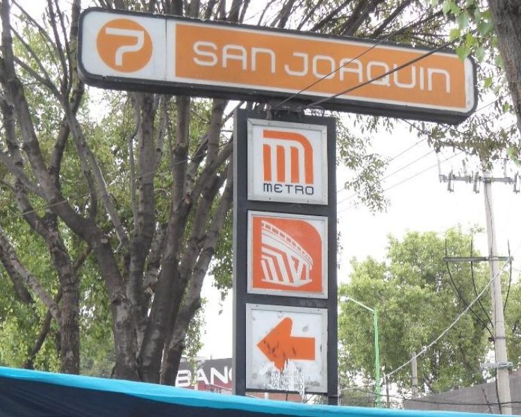 Metro San Joaquín, la historia de un río que se convirtió en avenida