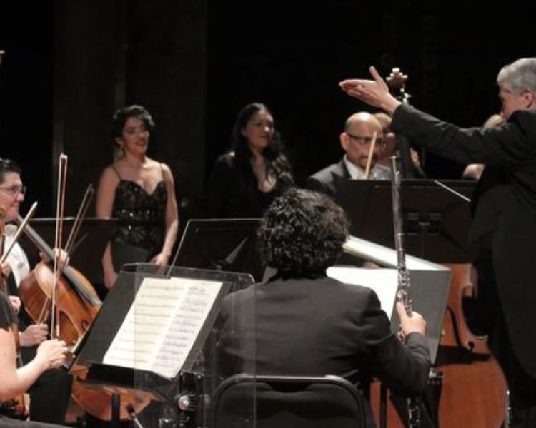 Un viaje musical por el siglo XX: Silvia Rizo y Armando Merino en el Palacio de Bellas Artes