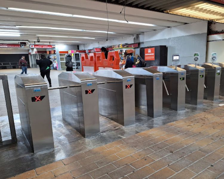 Metro Ferrería / Arena Ciudad de México: Una estación con historia y espectáculos