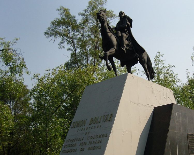 Monumento a Simón Bolívar, un pedacito de Venezuela en Paseo de la Reforma