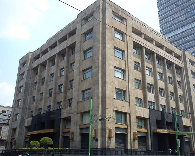 Edificio Guardiola, arquitectura resilente y funcional en el Centro Histórico