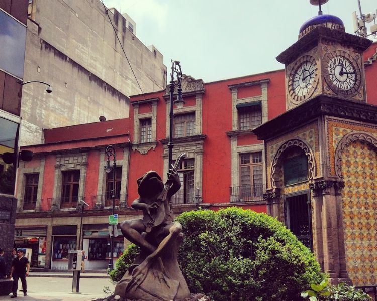 Reloj Otomano, símbolo de amistad y tradición en el Centro Histórico de la CDMX