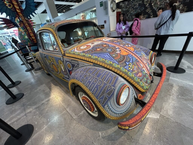 vochol-arte-huichol-museo-arte-popular-centro-historico-ciudad-mexico-cdmx_4