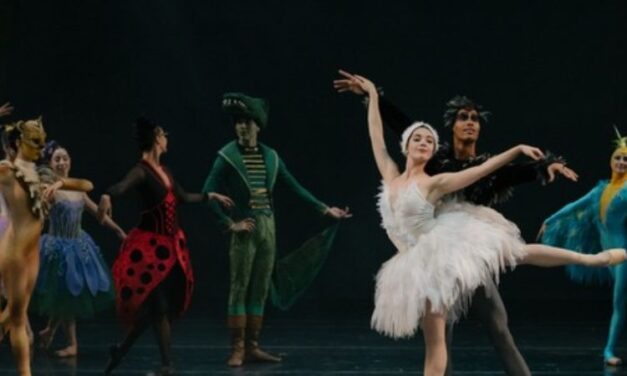 Ballet clásico en CDMX revive El lago de los cisnes, Cenicienta y La bella durmiente en una sola temporada