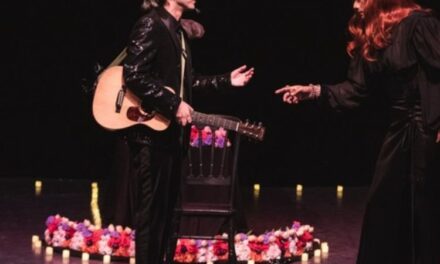 El velorio de mi madre: Una celebración de la vida, la muerte y la diversidad en Teatro El Granero