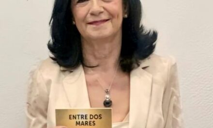 Entre Dos Mares de Teresa Maauad Abud: Una historia de migrantes libaneses en busca de identidad y hogar