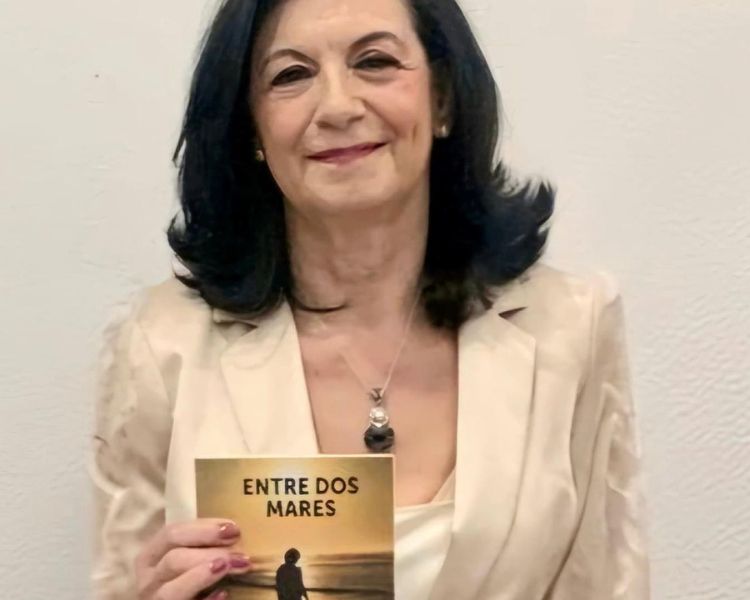 Entre Dos Mares de Teresa Maauad Abud: Una historia de migrantes libaneses en busca de identidad y hogar
