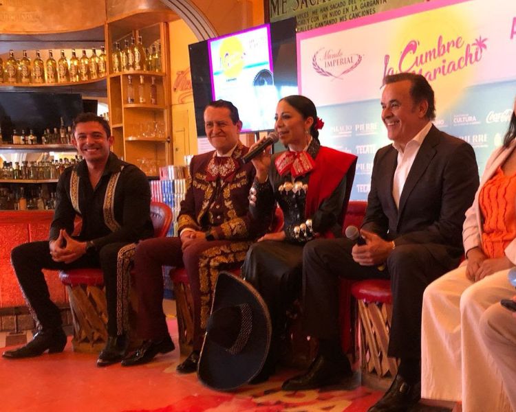 Rosy Arango y Fernando de la Mora celebran el alma de México en La Cumbre del Mariachi, por Canal 22