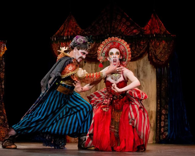 Duelo de Brujos: títeres, música y fantasía para celebrar la creatividad en el Teatro El Galeón