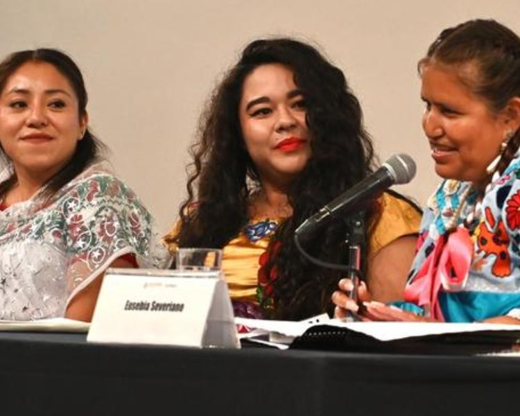 Escritoras indígenas en el Palacio de Bellas Artes: voces en lenguas originarias que resisten el olvido