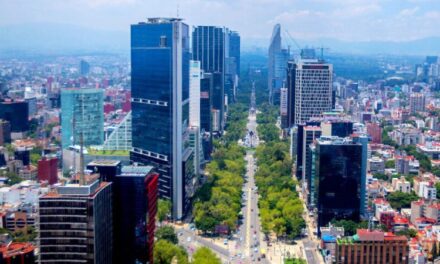 Paseo de la Reforma, la historia de la avenida más emblemática de México