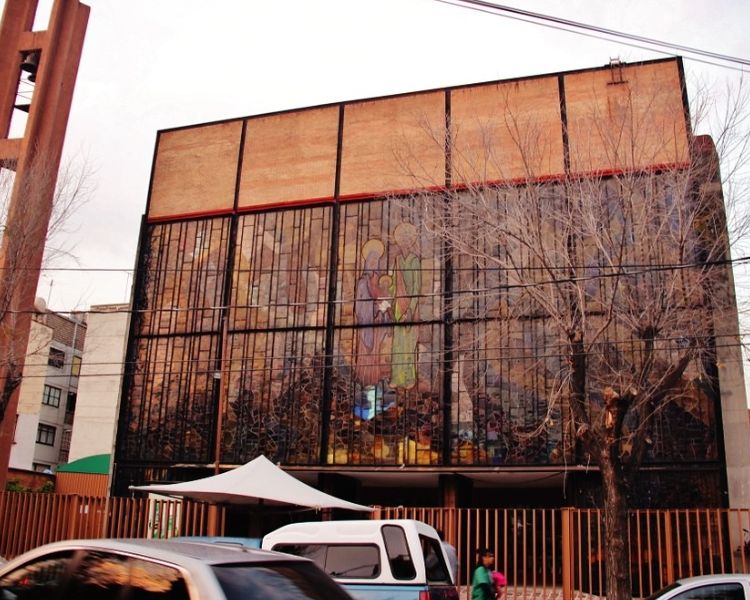 Iglesia de la Sagrada Familia, una joya modernista en la colonia Portales