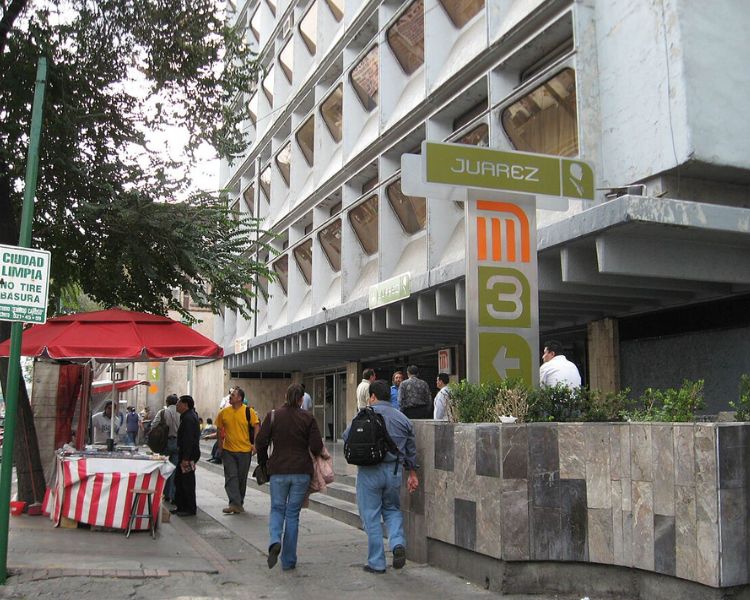 Metro Juárez, un punto de encuentro con el Centro Histórico