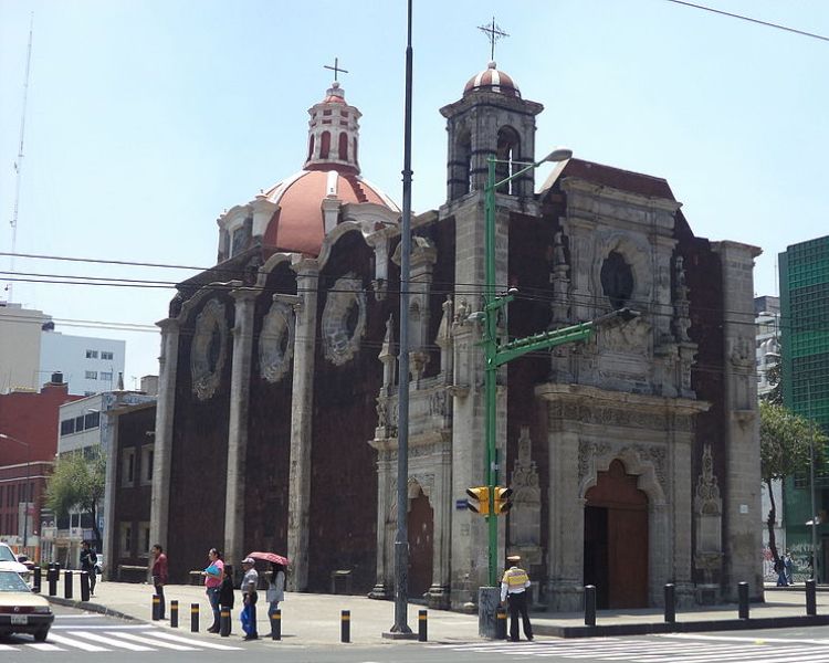 Capilla de la Inmaculada Concepción en Salto del Agua, un tesoro barroco en medio del caos citadino