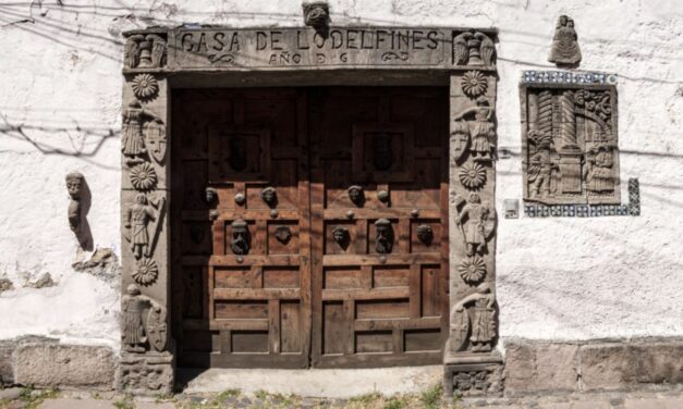 La Casa de los Delfines, una joya virreinal de leyendas marinas y poesía revolucionaria en San Ángel