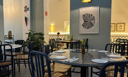 Pizza & Vino en Cosimo Pizzería con una noche para viajar a Italia a través de sus sabores