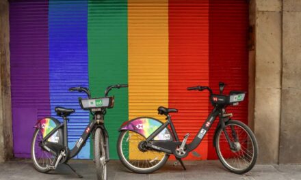 ECOBICI celebra el Día del Orgullo con mil bicicletas y cicloestación intervenidas en CDMX 2025
