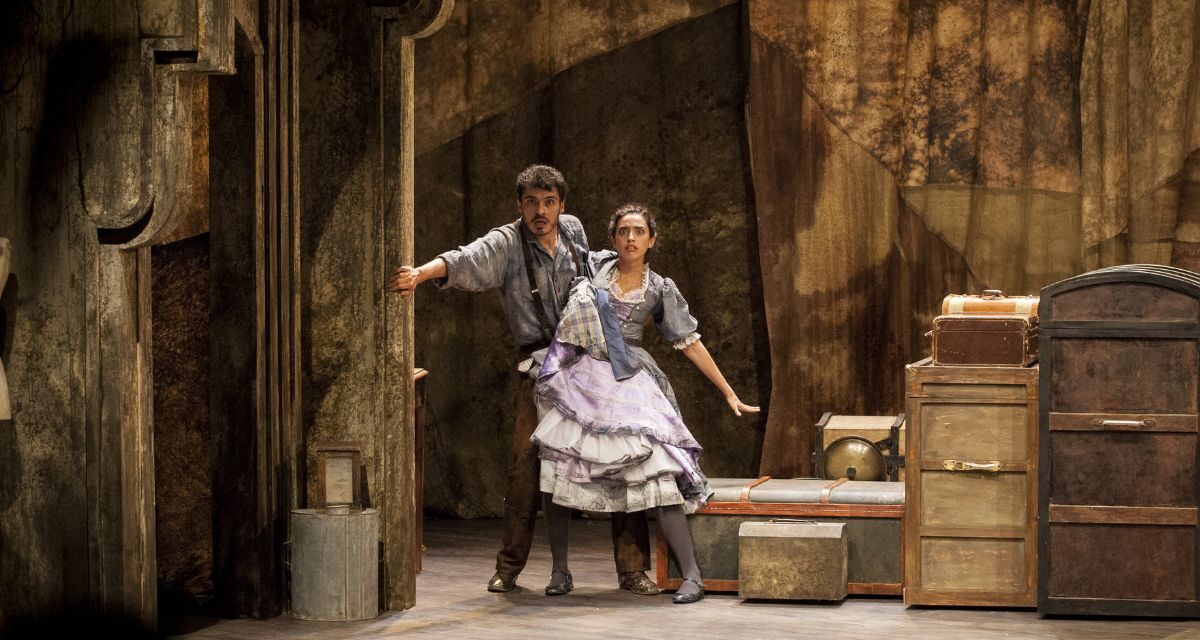 El Hilador regresa al Teatro Helénico: humor negro, fantasía y una historia de amor poco convencional