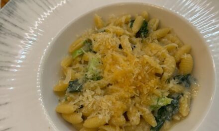 Taller de pasta fresca en Ninna Pastificio una experiencia italiana para aprender a cocinar en Santa María la Ribera