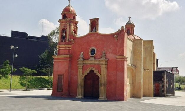 Plaza y Capilla Tlaxcoaque (Capilla de la Santísima Concepción), un rincón de historia, devoción y represión en el Centro de la CDMX