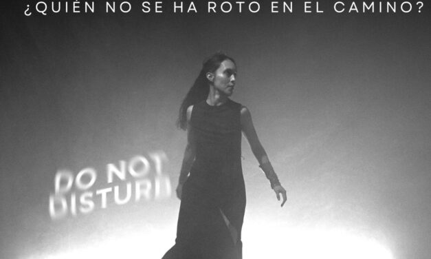 Disforia: una experiencia de teatro-danza inmersiva que confronta tu verdad en Un Teatro