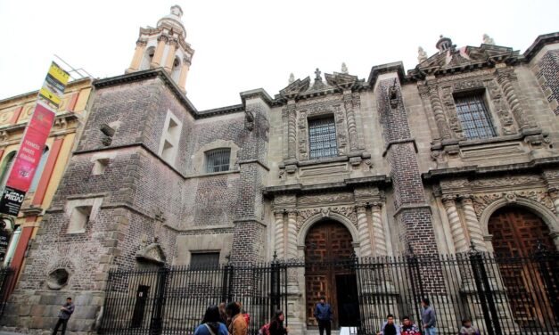 Iglesia de Santa Teresa la Antigua, un tesoro barroco que conecta pasado y presente en el Centro Histórico