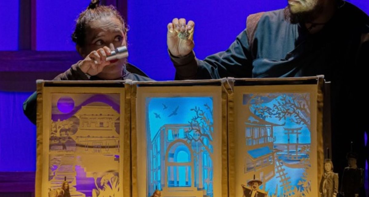 Las niñas y los niños de papel: teatro de objetos que revive la memoria de Hiroshima para jóvenes en el Centro Cultural del Bosque