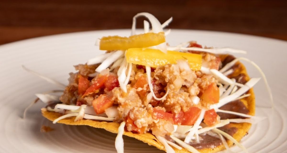 Chilaquiles y tradición mexicana el desayuno que nunca pasa de moda en Testal