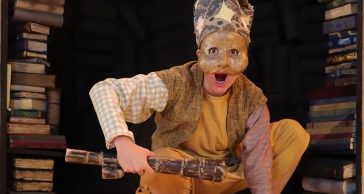 Trigal de luciérnagas: teatro poético y femenino que ilumina el Helénico