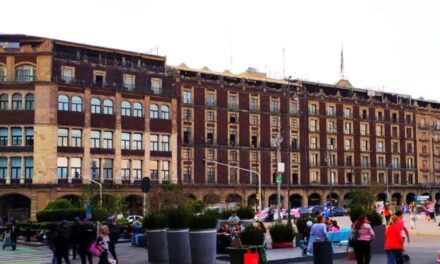 Viejo Portal de Mercaderes, historia comercial a la sombra del Zócalo