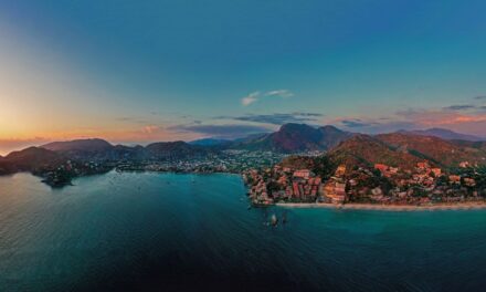 5 aventuras acuáticas imperdibles en Ixtapa Zihuatanejo para un verano inolvidable