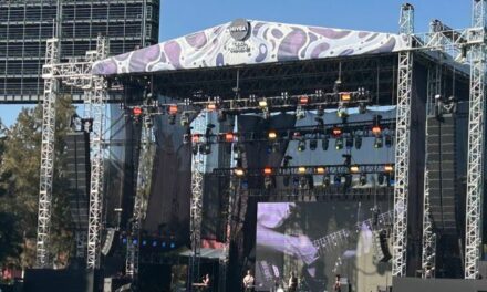 Corona Capital celebra 15 años con un arranque épico lleno de rock, baile y experiencias inmersivas