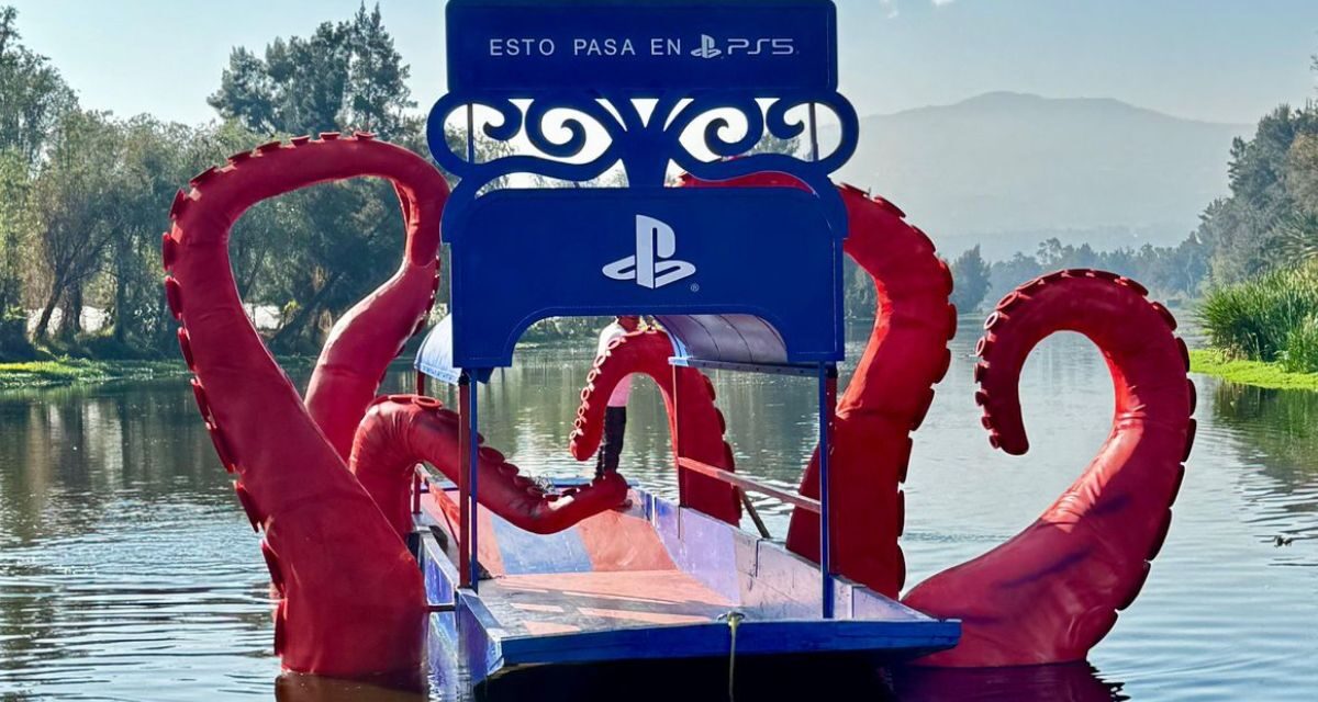 PlayStation transforma Xochimilco con una intervención surreal por el aniversario de PS5