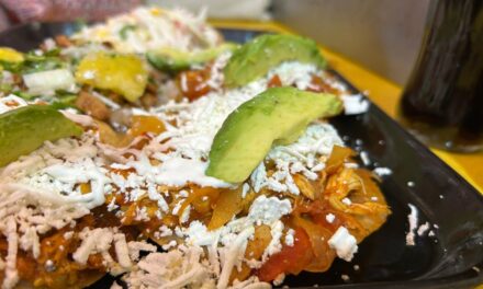 Tostadas Coyoacán Las Originales, un verdadero clásico del Mercado de Coyoacán