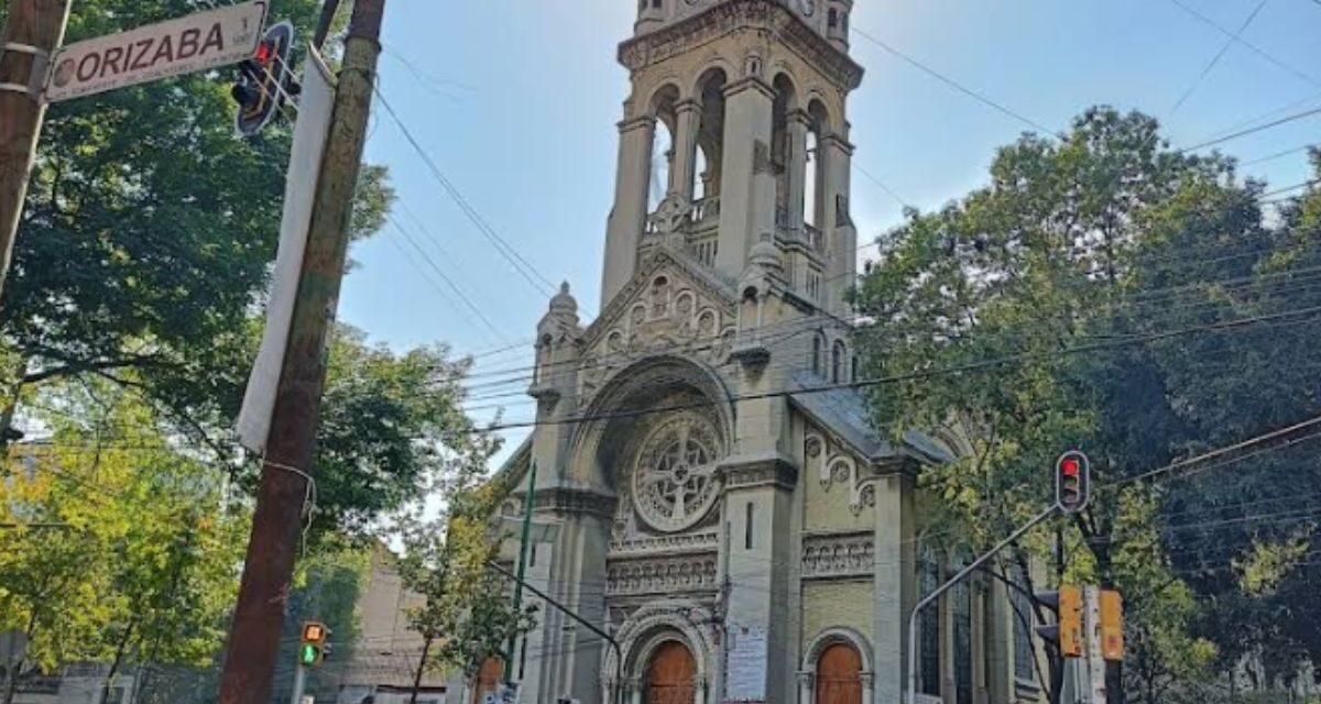INBAL restaura mural histórico de la Parroquia de la Sagrada Familia en la colonia Roma