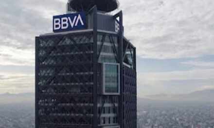 Torre BBVA, el rascacielos que dialoga con el bosque y la Ciudad