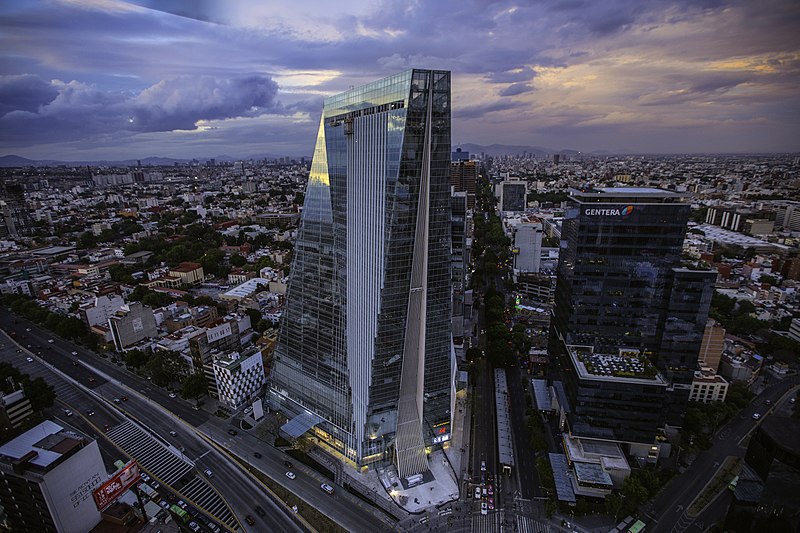 Intercambio de tarjetas del Mundial y talleres creativos llegan a Manacar en CDMX