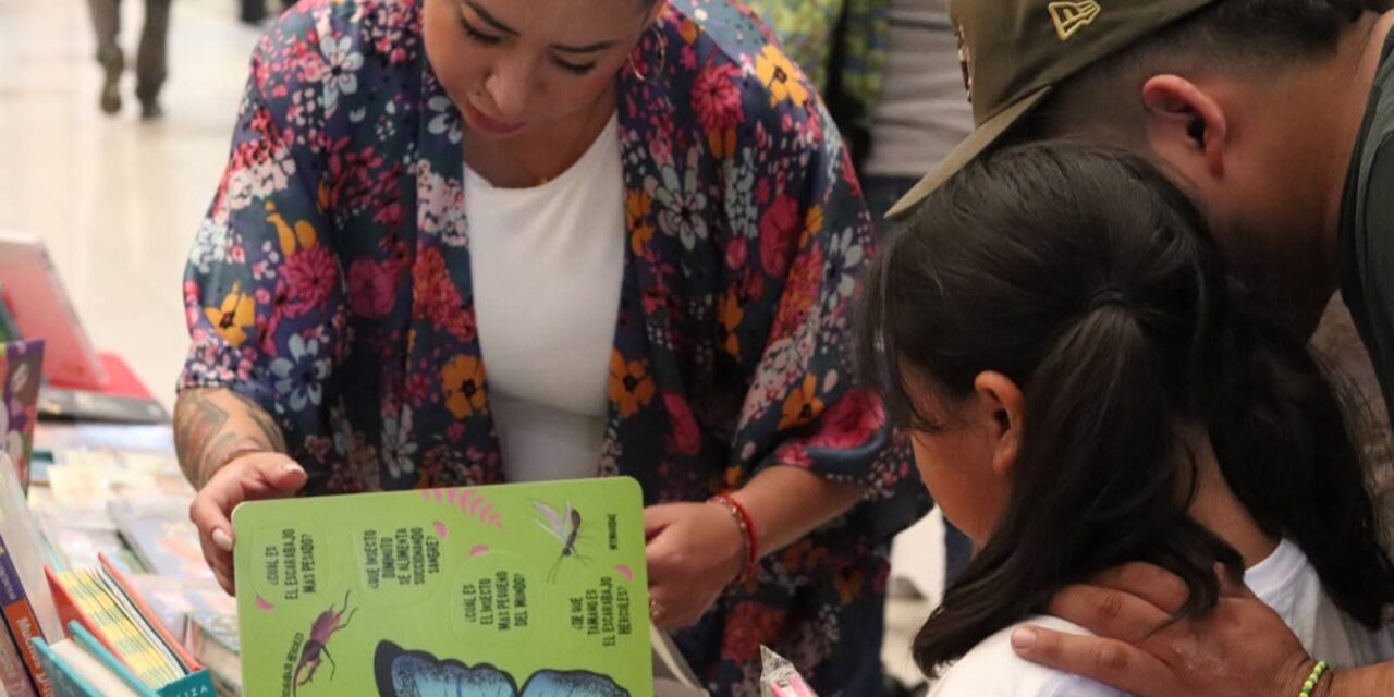 Feria de las Artes en Plaza de las Estrellas reúne libros música y cultura en CDMX