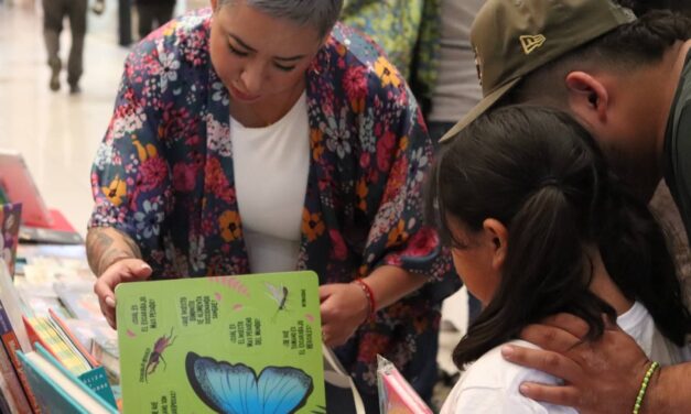 Feria de las Artes en Plaza de las Estrellas reúne libros música y cultura en CDMX