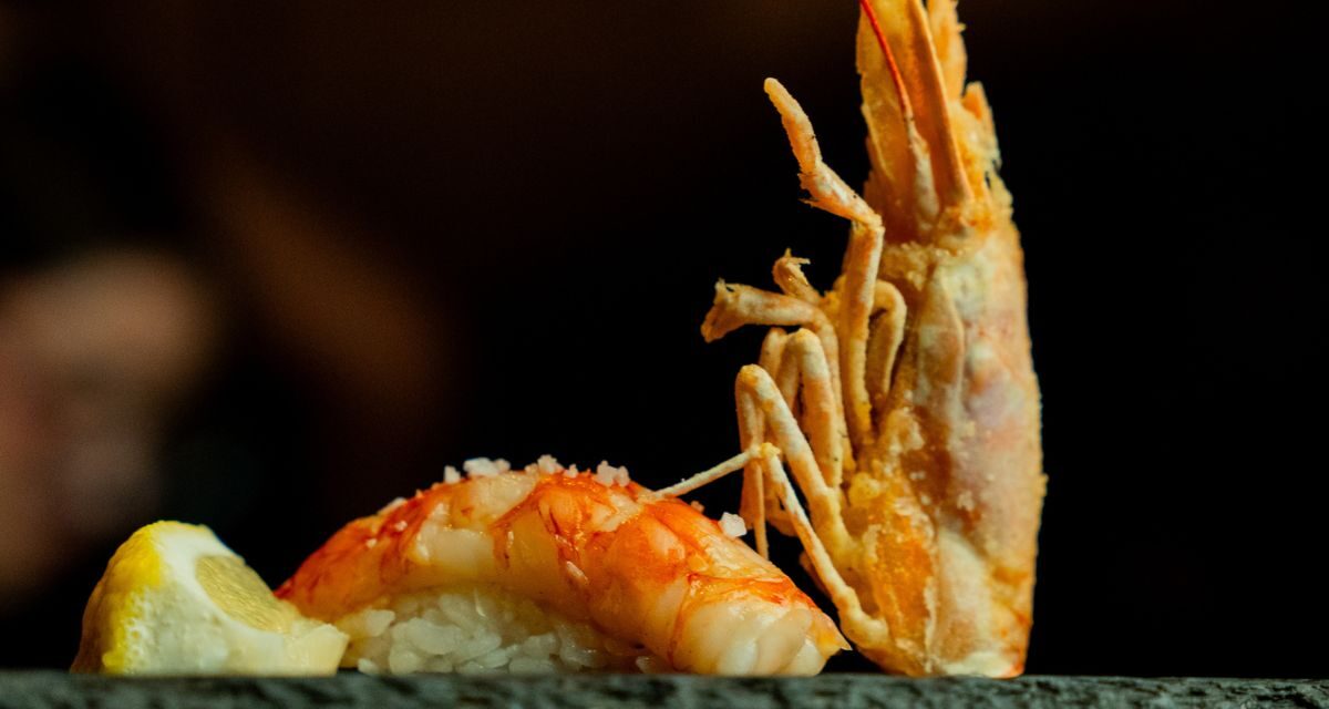Santo Hand Roll Bar, una noche con el omakase del sexto aniversario de este íconico lugar en la Roma
