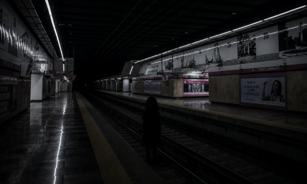 Fantasmas de CDMX: La Niña Fantasma del Metro Candelaria